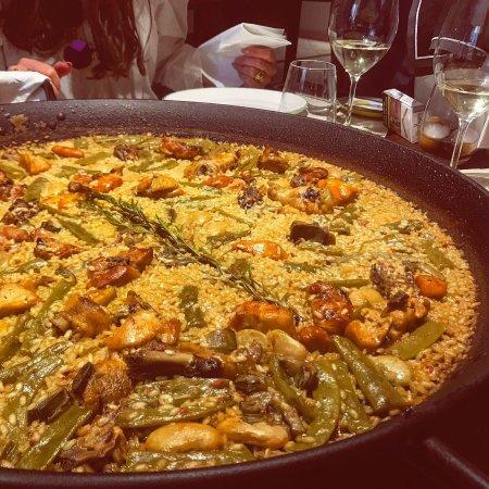 LAVOE Arroz y Mar